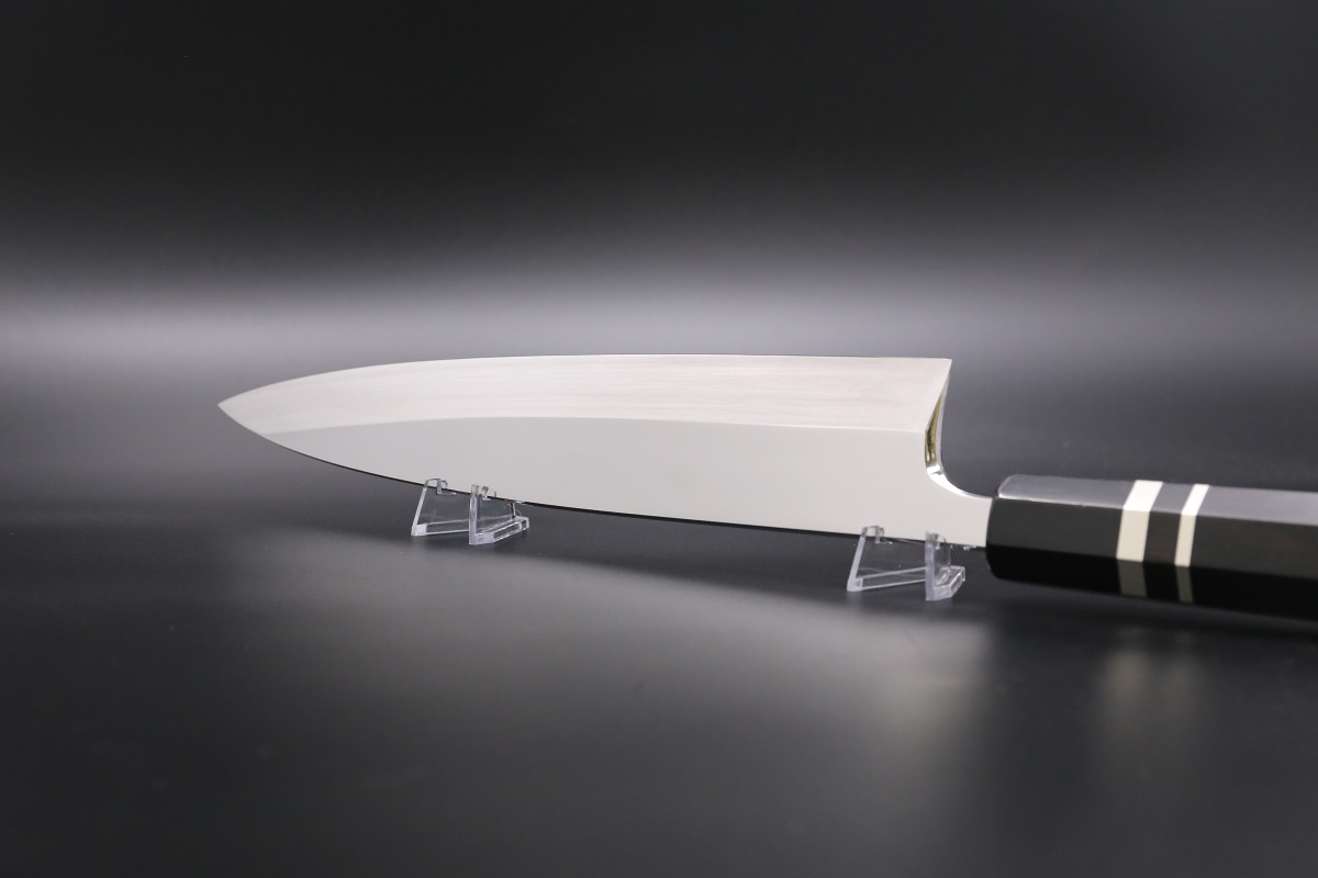 身卸出刃 V金10号 240mm 全鋼本焼 平鏡面 黒檀柄 鞘付き-歌舞伎