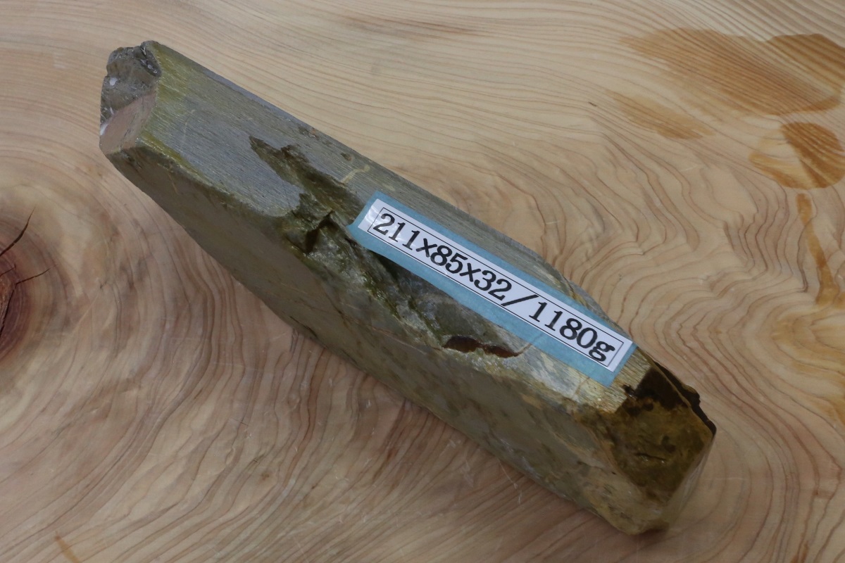 天然砥石 京都 大平山 内曇 戸前 1180g-歌舞伎ナイフ