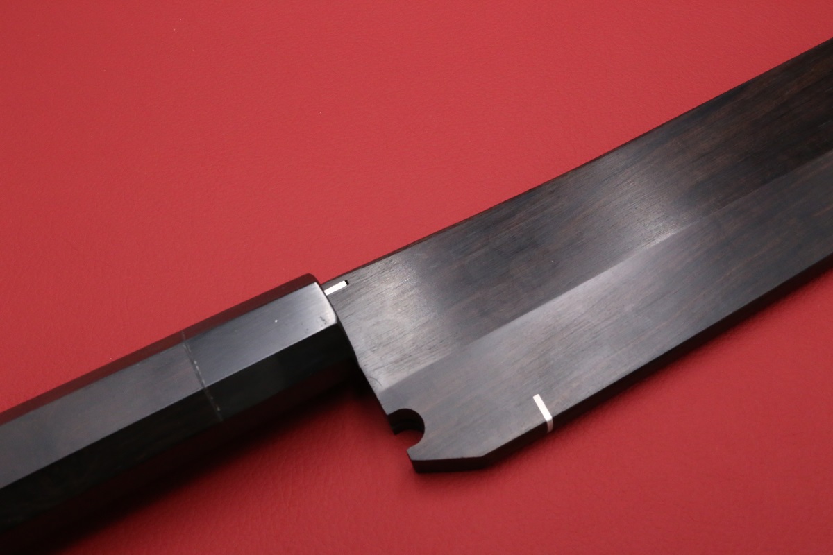 切付柳刃 白一鋼 390mm 水本焼 全鏡面仕上げ 八角黒檀柄 黒檀鞘 切付柳刃 白一鋼 390mm 水本焼 全鏡面仕上げ 八角黒檀柄 黒檀鞘