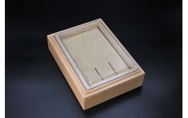 sea urchin container