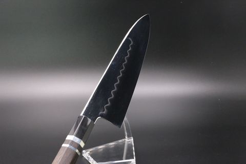 和牛刀 白三鋼 240mm 油本焼 鏡面 波浮かし刃文 八角黒檀柄 池田