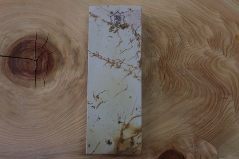 天然砥石 京都 保津（奥杉）蓮華 白巣板 1240g-歌舞伎ナイフ
